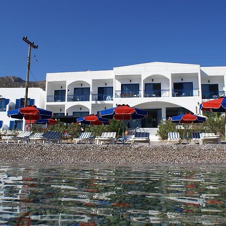 Hotel Eleni Beach Livadia  ภายนอก รูปภาพ